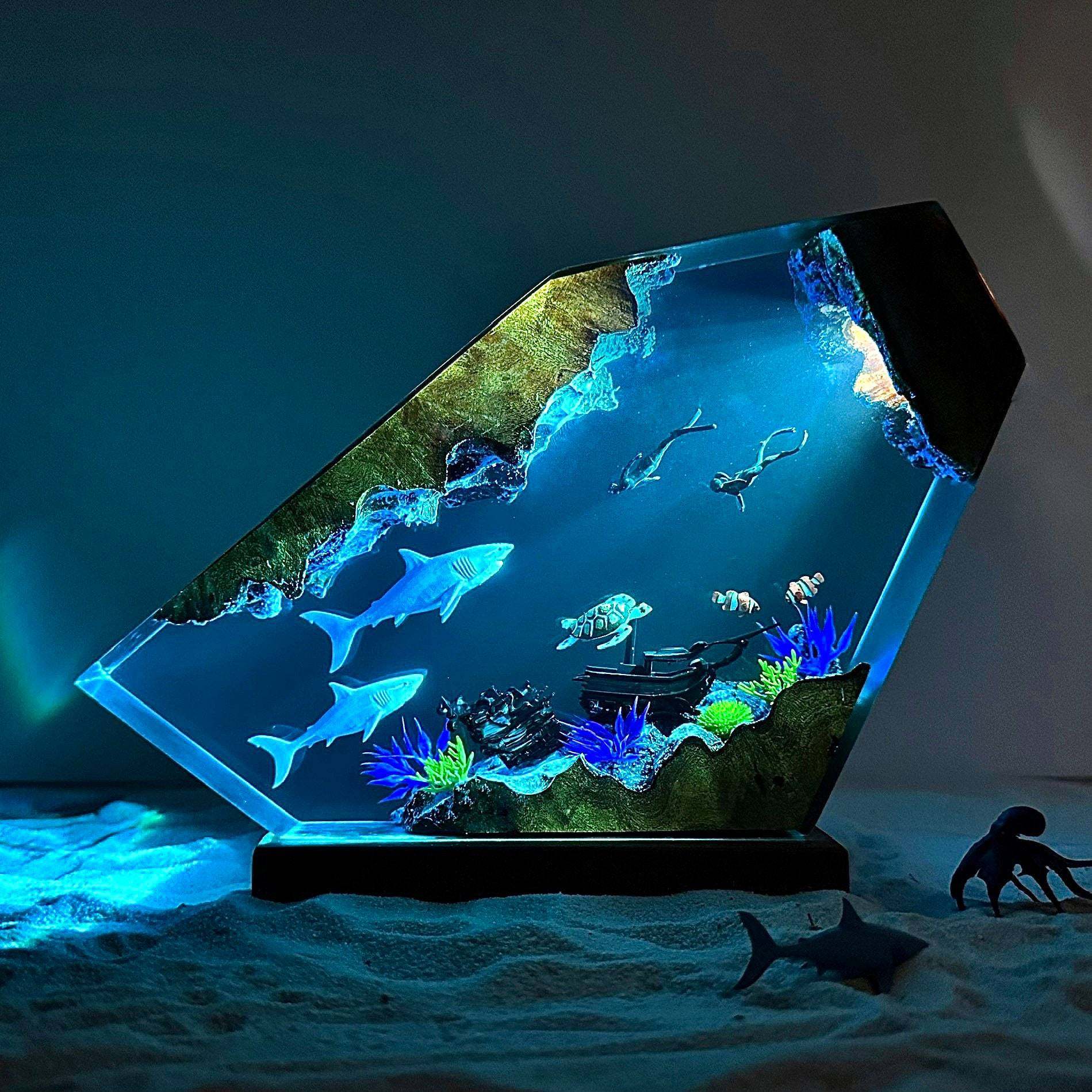 海底世界景观海豚潜水员海龟沉船珊瑚礁小夜灯床头灯氛围灯摆件