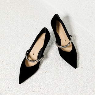 一代佳人官方正品26W2310法式丝绒尖头细跟单鞋女水钻防掉脚高跟