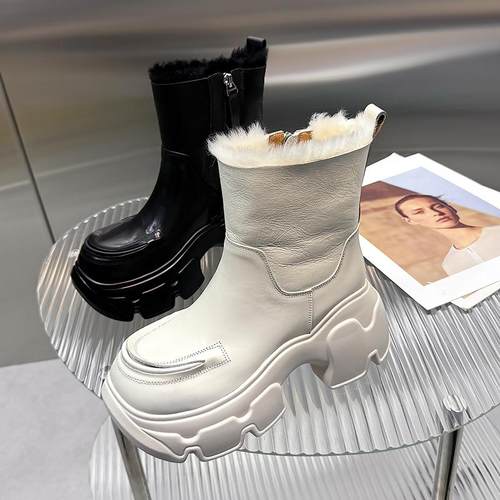 皮毛一体复古厚底毛毛口雪地靴女
