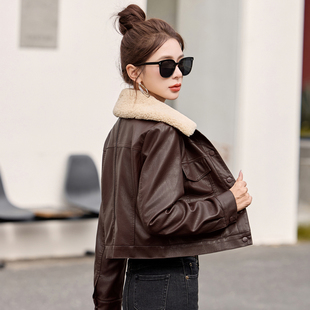 小个子加绒皮棉服女短款2025冬季新款流行款夹克加厚皮衣外套女
