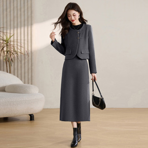 法式连衣裙搭配一整套装女2026春秋季新款时髦高级感半身裙两件套