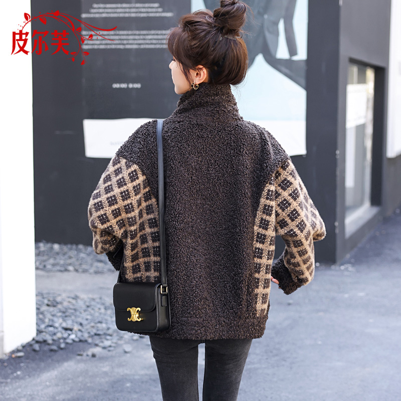 皮毛一体外套女小个子