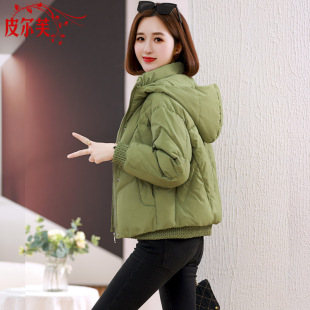 白鸭绒连帽外套 中老年人妈妈装 阔太太轻薄保暖羽绒服女款 冬天新款