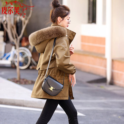 连帽派克服女加绒加厚保暖收腰冬季新款中老年妈妈中长款棉衣外套