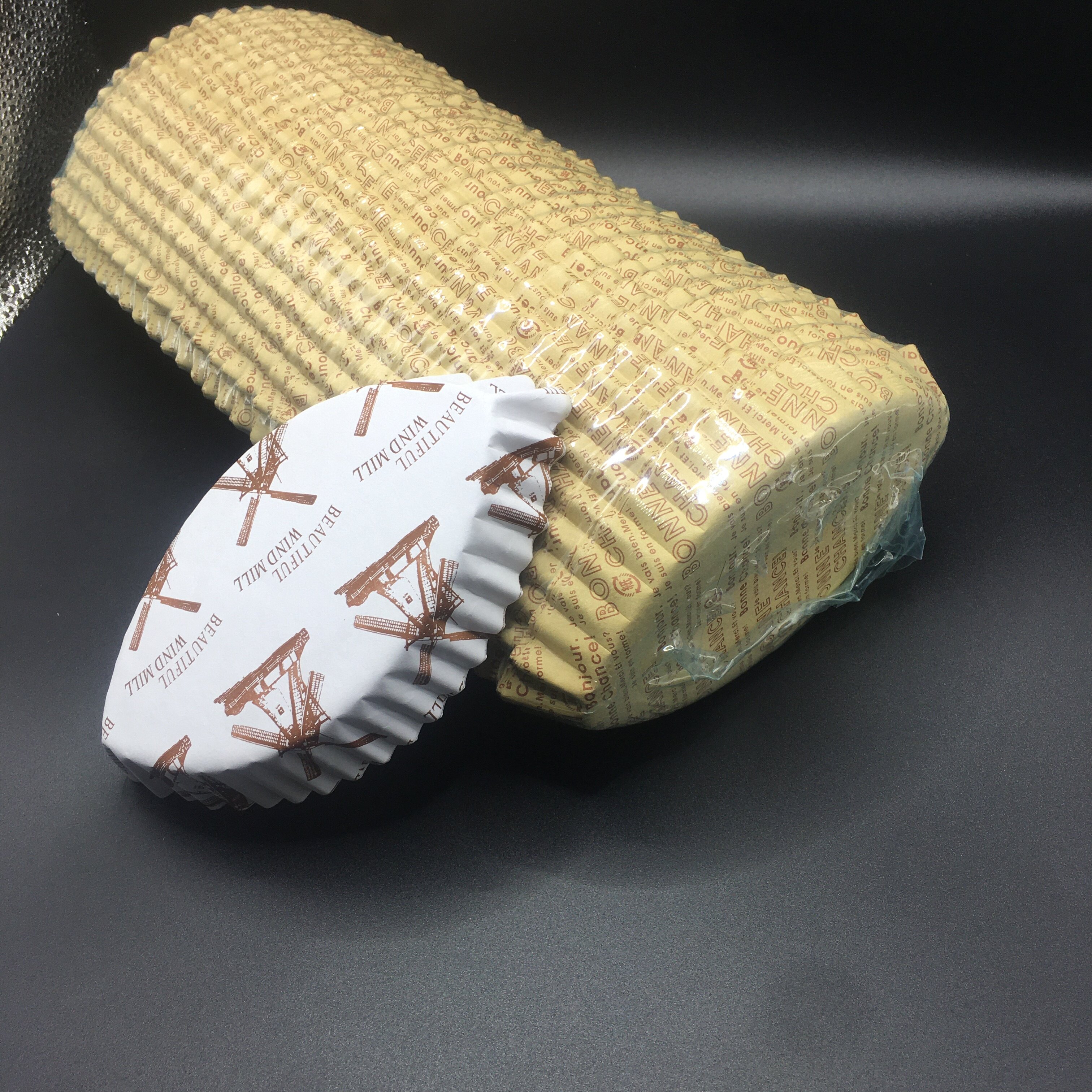 英文树叶形淋膜纸杯耐高温防油风车纸杯点心杯蛋糕面包纸托烘焙托