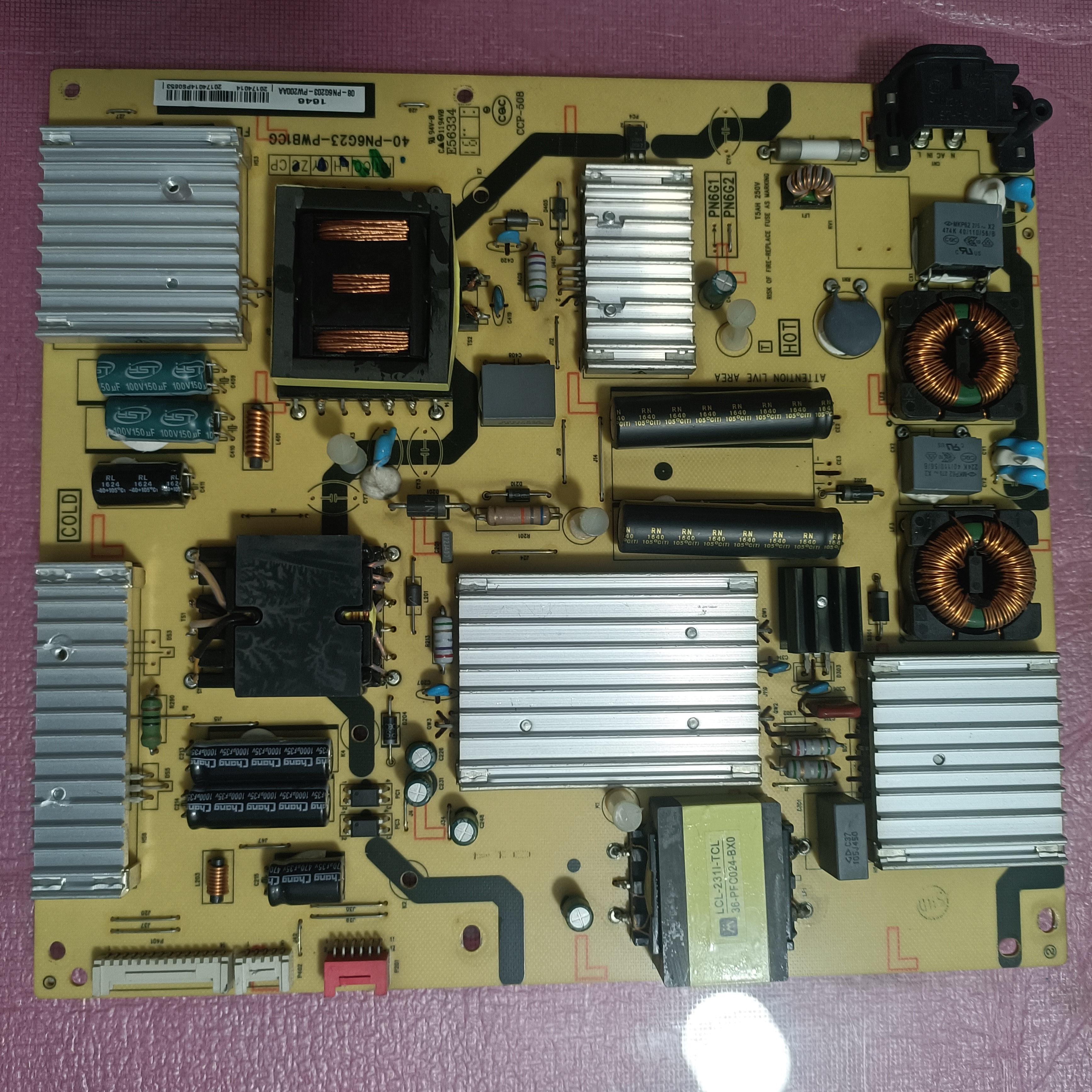 原装TCL 65寸电源板40-PN6G23-PWB1CG 08-PN6G203-PW200AA实拍图