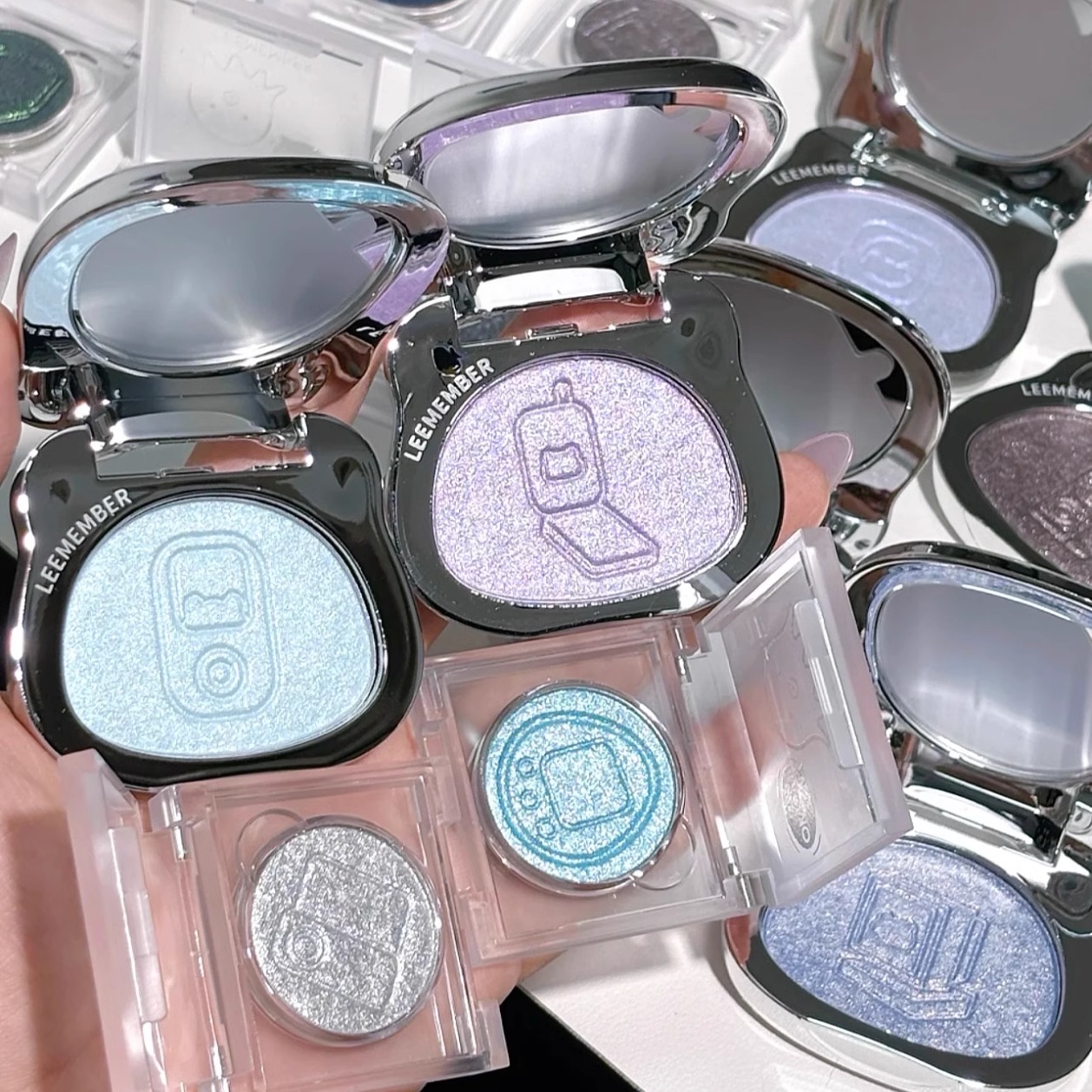 荔萌梦核单色眼影 珠光细闪高光粉多用提亮粉Y2K古早金属小熊柠檬