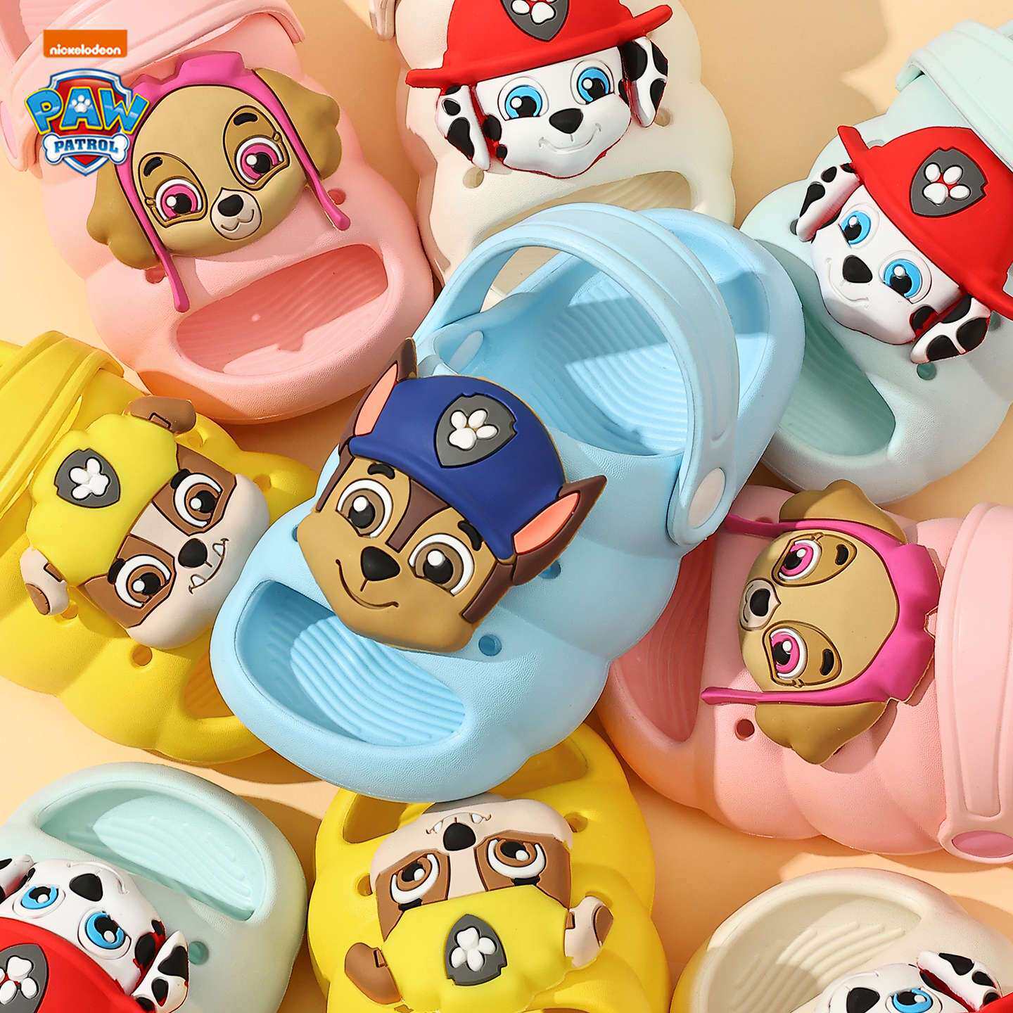 汪汪队2026新款儿童洞洞鞋夏季男童凉拖鞋女童外穿沙滩凉鞋防水软