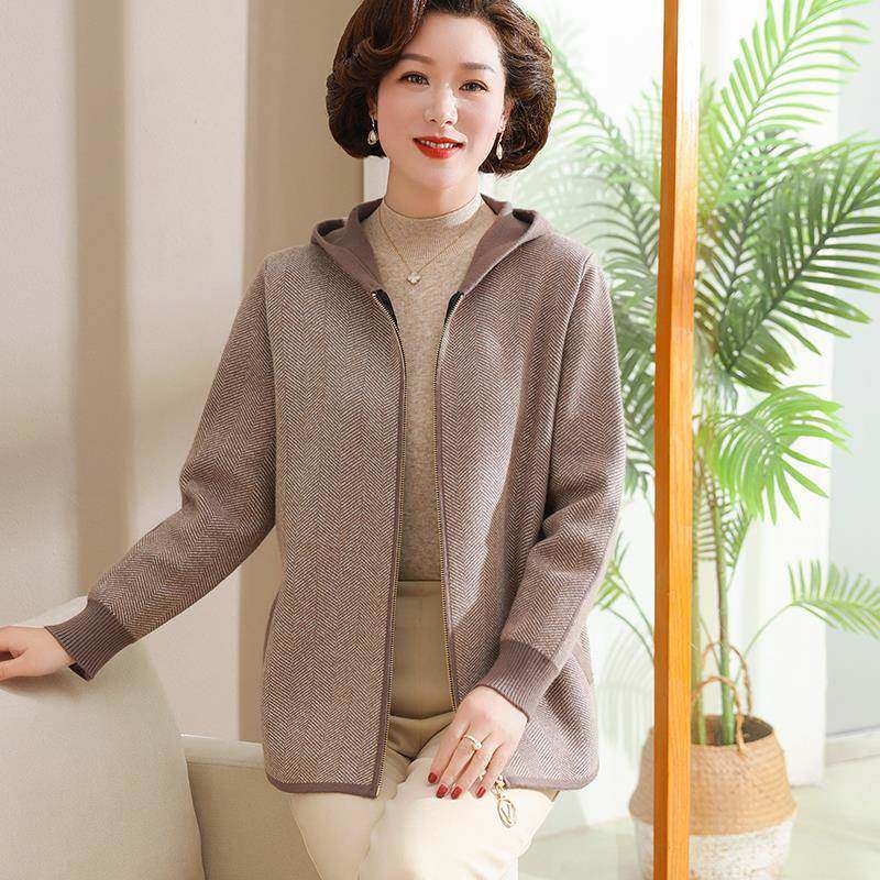 中年女装妈妈秋装外套2025新款中老年女春秋季连帽针织开衫上衣服