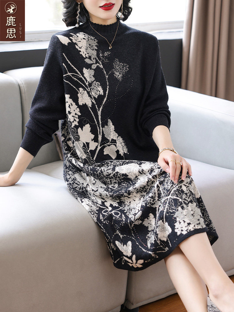 妈妈秋装内搭连衣裙2023新款中老年人女秋冬季打底中长款毛衣裙子