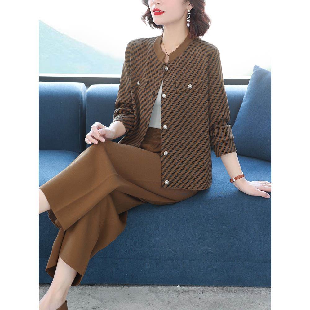 高级感休闲时尚套装女中老年妈妈装春季新款宽松大码阔腿裤两件套