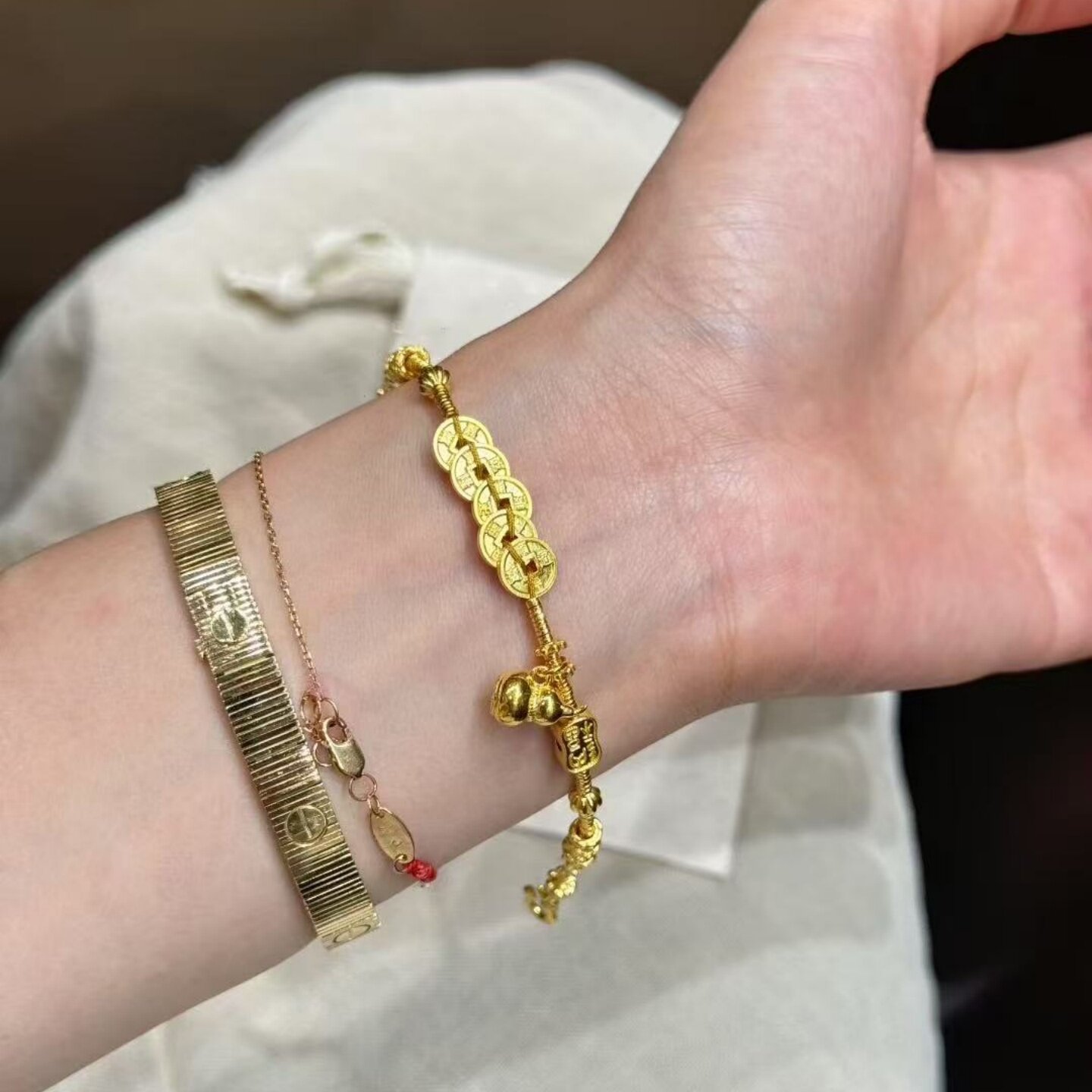 金店同款沙金女高级感手饰黄金色时尚女士五帝钱葫芦手链热卖气质