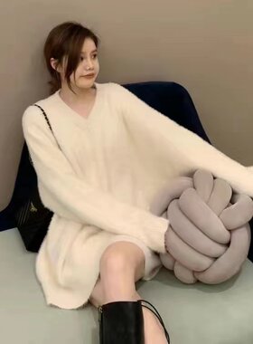 秋冬季V领加厚中长款毛衣女水貂绒宽松慵懒内搭针织长袖上衣外穿