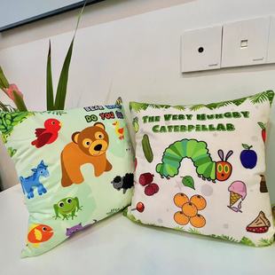 好饿毛毛虫棕熊绘本馆图书室幼儿园抱枕阅读角环创装 饰卡通玩具