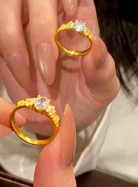 小红书爆款满天星辰闪钻鸽子蛋戒指拉丝椭圆碎钻食指戒气质指环