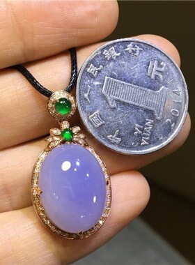 高档冰种紫罗兰人造翡翠蛋面吊坠女金色镶嵌锆石精致吊坠新款