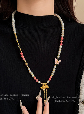 女士黄金色沙金莲花蝴蝶人造珍珠项链民族风国潮长款复古轻奢衣链