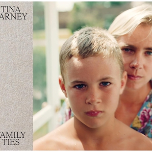现货 英文原版 Tina Barney: Family Ties 蒂娜·巴尼：家庭纽带