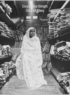 预售 英文原版    DAYANITA SINGH SEA OF FILES HASSELBLAD AWARD 2022 达亚妮塔·辛格 2022 年哈苏文件之海奖