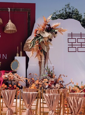 农村户外红色新中式婚礼布置图片 配 psd制作源文件设计喷绘kt板