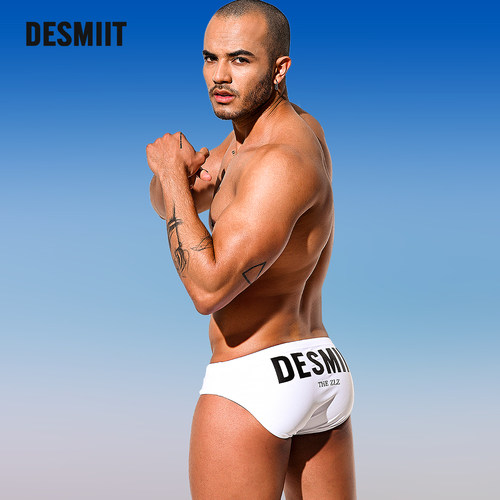 desmiit防尴尬三角泳裤性感显大