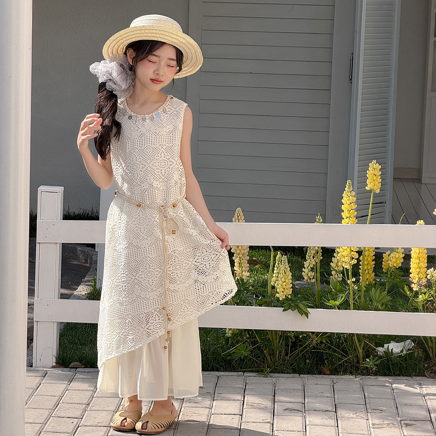 女童夏季连衣裙童装新款女孩镂空背心裙无袖蕾丝中长裙子洋气韩版