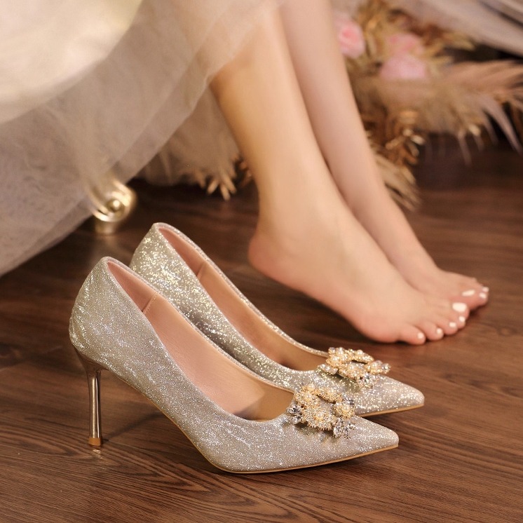 小个子婚鞋女法式高跟绝美新娘鞋