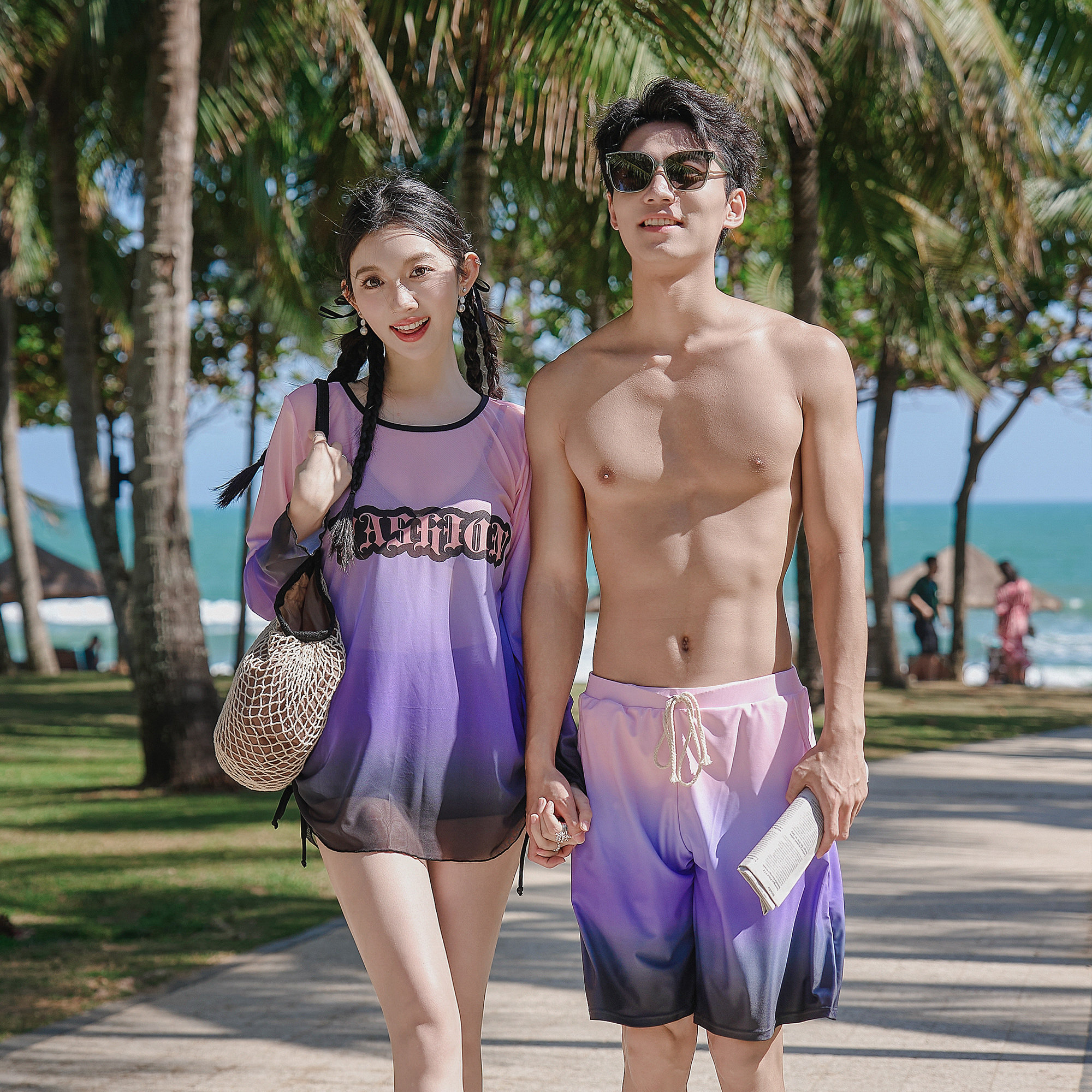 情侣泳衣女2025新款分体平角三件套小胸聚拢男士大码泳裤温泉泳装