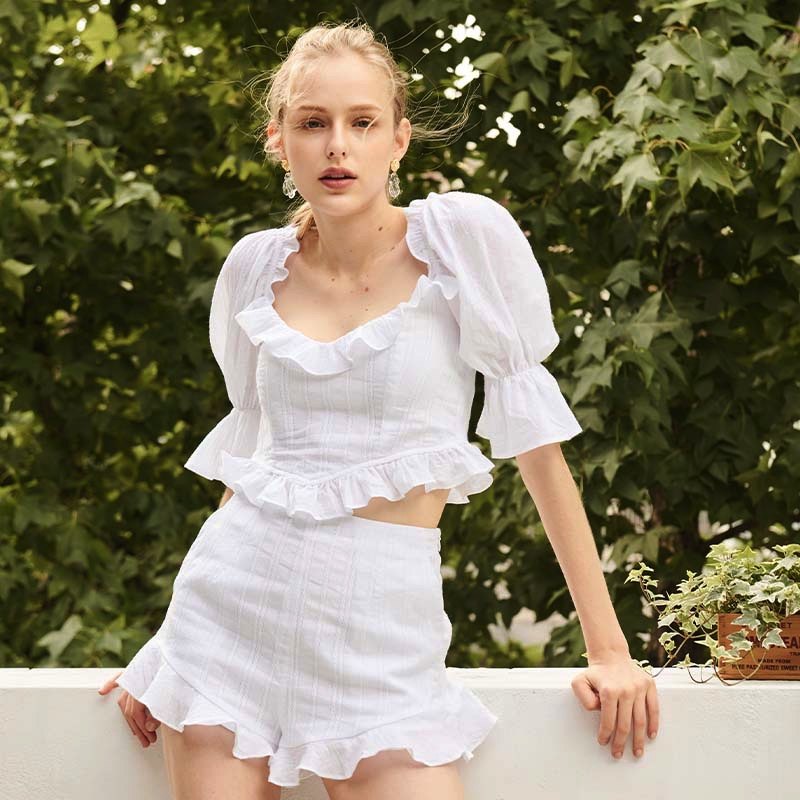 runaway 2020春装新款褶边泡泡袖上衣短裤套装白色 出清不退換