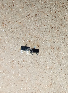 BAT54CT-7-F  丝印L3G5  L3 SOT-523  新的一个起拍