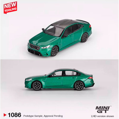 MINIGT164宝马M5G90合金车模