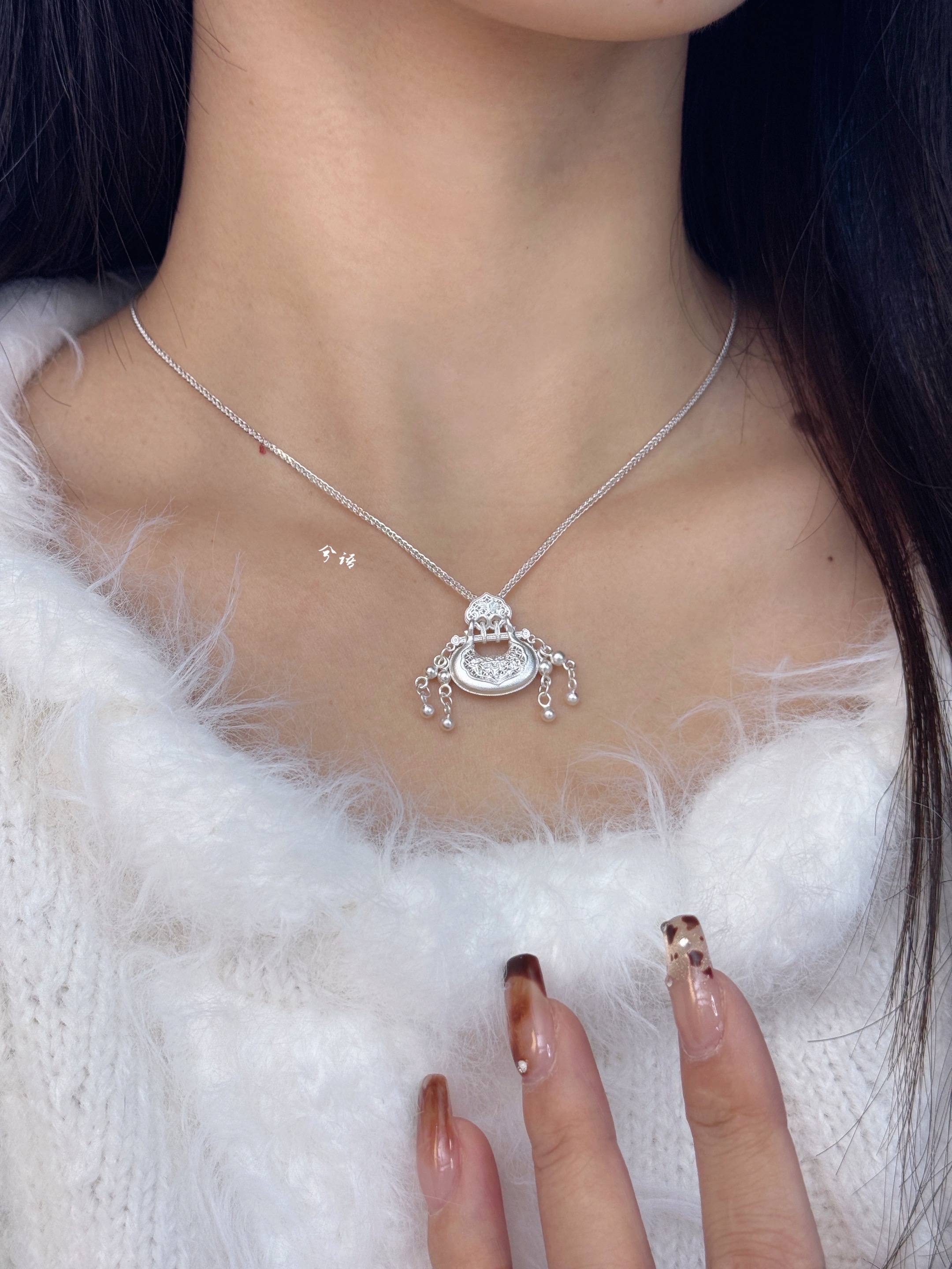 兮语「吉祥」足银999项链女如意锁铃铛吊坠毛衣链新中式国风礼物