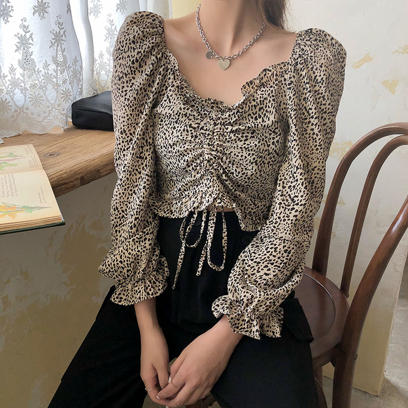 Real shot and real price design sense Leopard Print Shirt retro square collar Long Sleeve Shirt Short top fashion