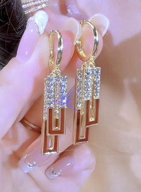 法式复古几何满钻耳扣2023年新款独特气质高级感显白红色滴油耳环