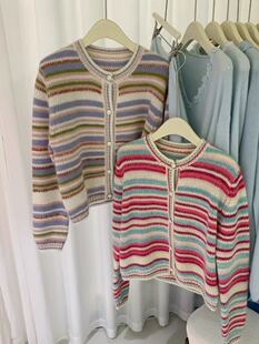 “彩虹条纹”春季低饱和度显白不挑人韩系显瘦百搭圆领毛衣外套女