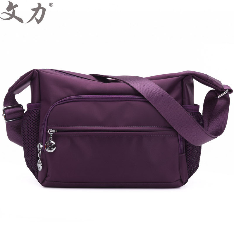 2025新款妈妈轻便牛津尼龙布斜挎包中老年妈妈休闲旅行防水单肩包