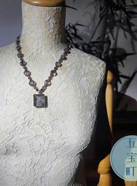 五宝町水晶幽灵骨链通用异象