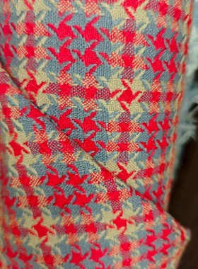 G&CC 羊毛+麻红色格纹大牌感开衫外套布料 幅宽150CM 1480