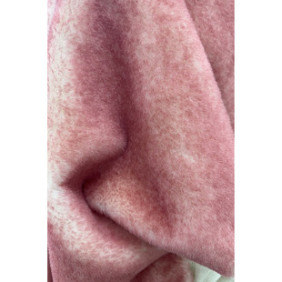 M意大利进口 粉色外套面料宽145CM640G JIS 羊驼棉马海毛混纺