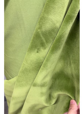 G&CC棉+VI面料 绿色绒面西装布料 幅宽145厘米 475G/M