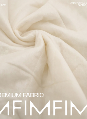 G&CC面料 绗缝面料白色菱形格外套布料 幅宽135CM 306G/M