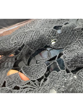 黑色蕾丝面料 披肩连衣裙布料 幅宽125CM 35G/M