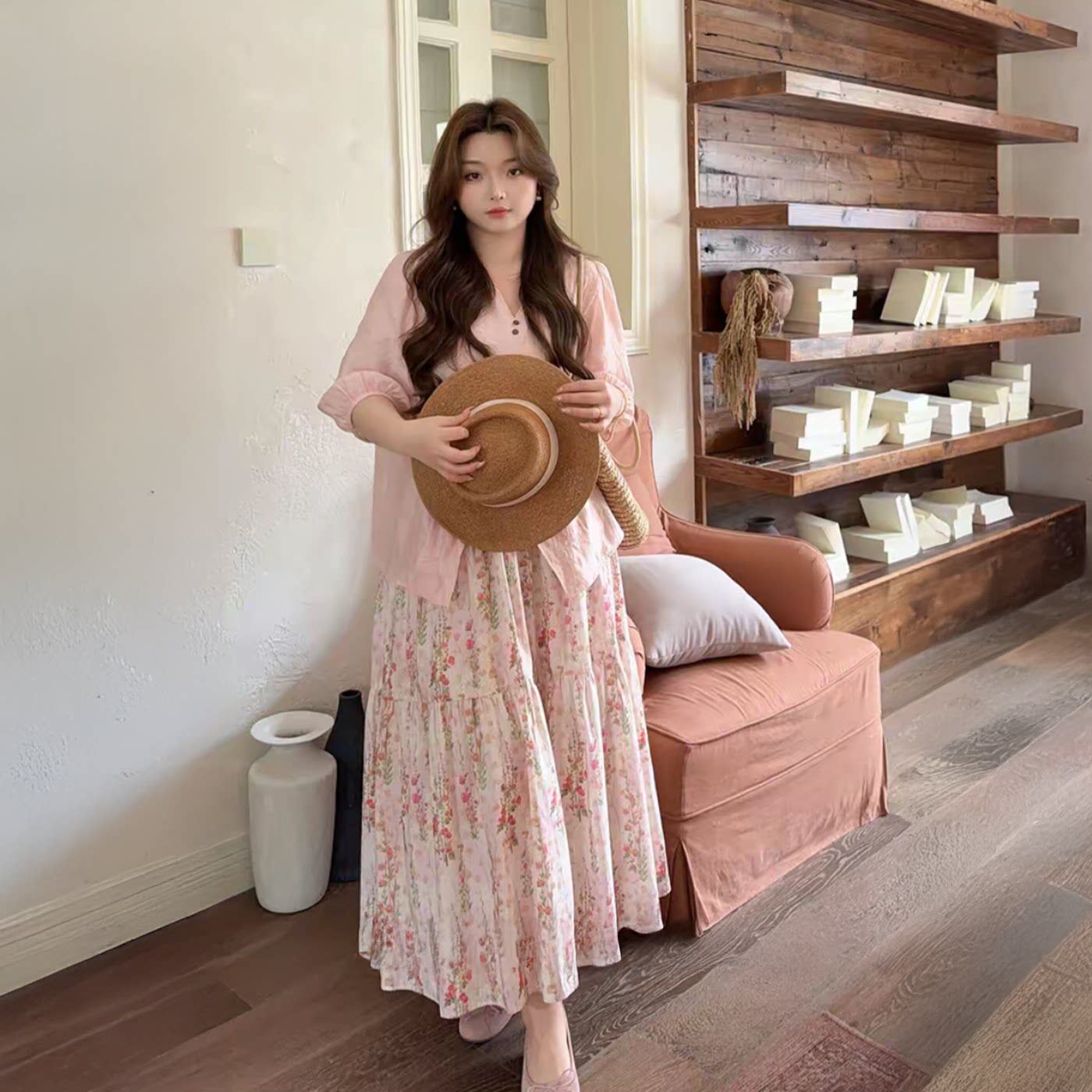 大码女装法式复古V领衬衫+碎花半身裙两件套女春夏胖mm巨显瘦套装