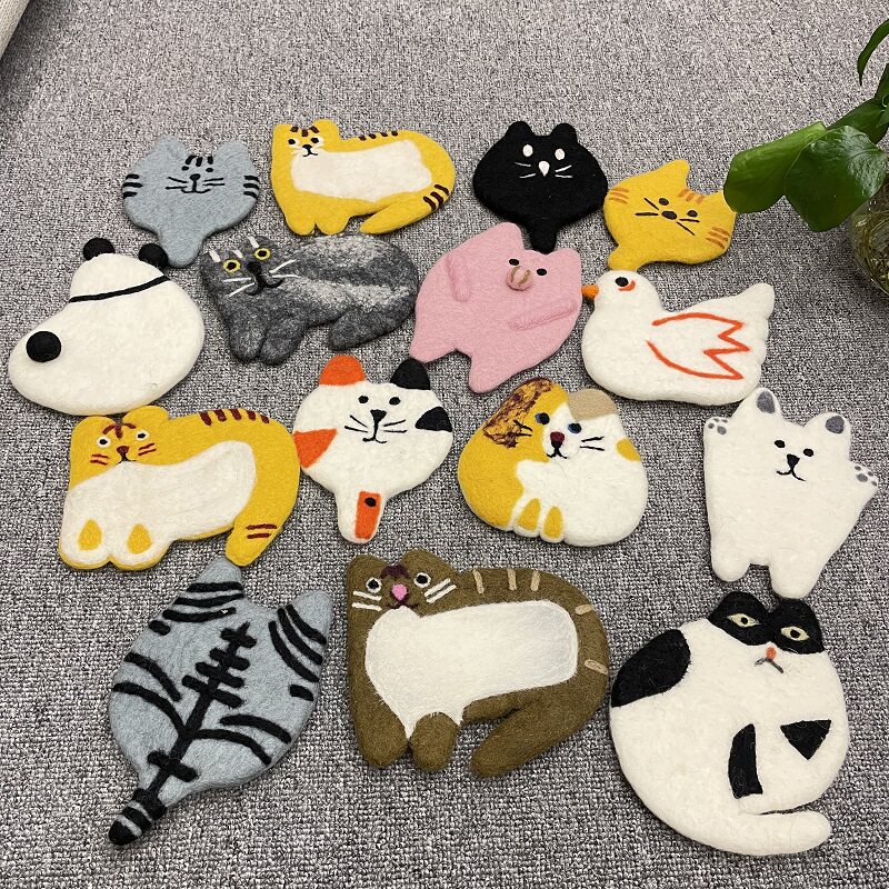 可爱桌垫羊毛毡戳戳成品猫咪小熊