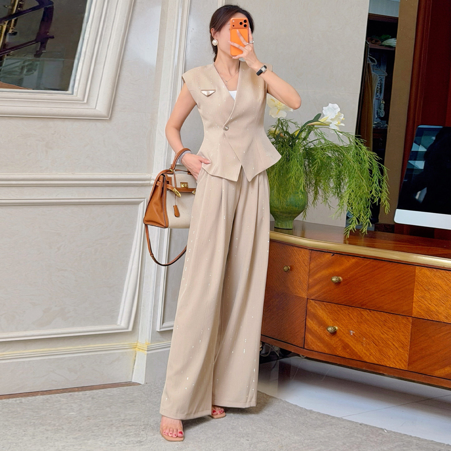 飞姐定制2026高级感西装套装女气质马甲上衣烫钻垂感阔腿裤两件套