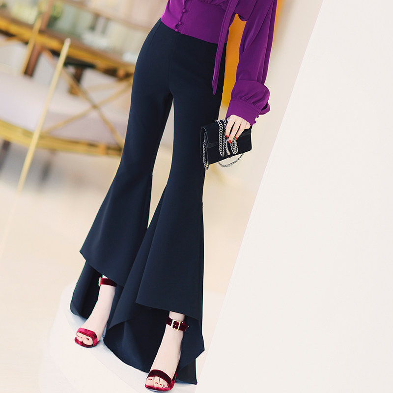 小粗腿怎么穿显瘦,看喇叭裤如何搞定