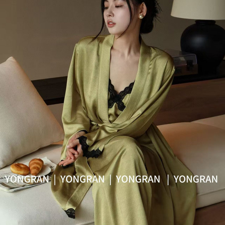 雍然专柜正品三件套睡衣女款南韩丝小清新吊带睡袍长裤家居服实体