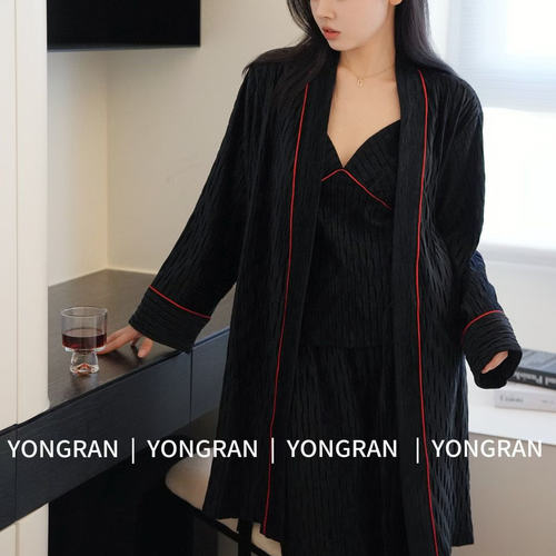雍然压皱绒黑色红边三件套睡衣女睡袍吊带背心长裤丝绒家居服实体