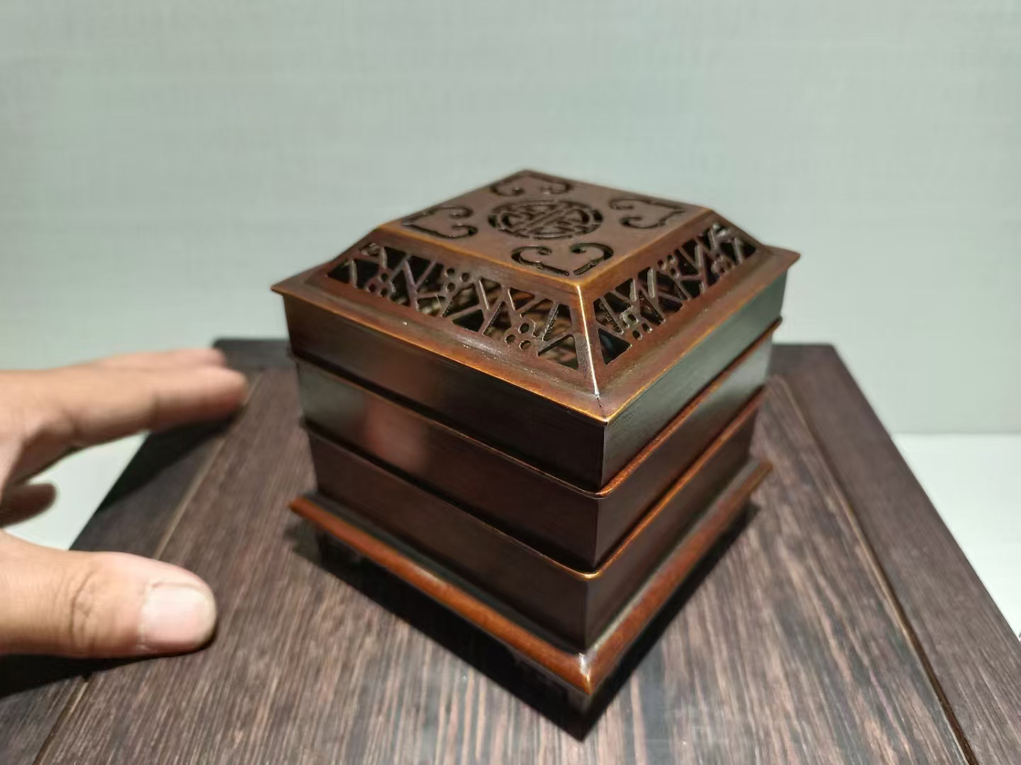 陈巧生制冰梅纹印香炉巧生炉彦岐香薰炉