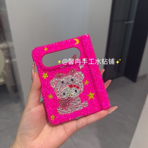 苹果18Duo华为puraxmax典藏美乐蒂手机壳荧光粉水钻保护套purax